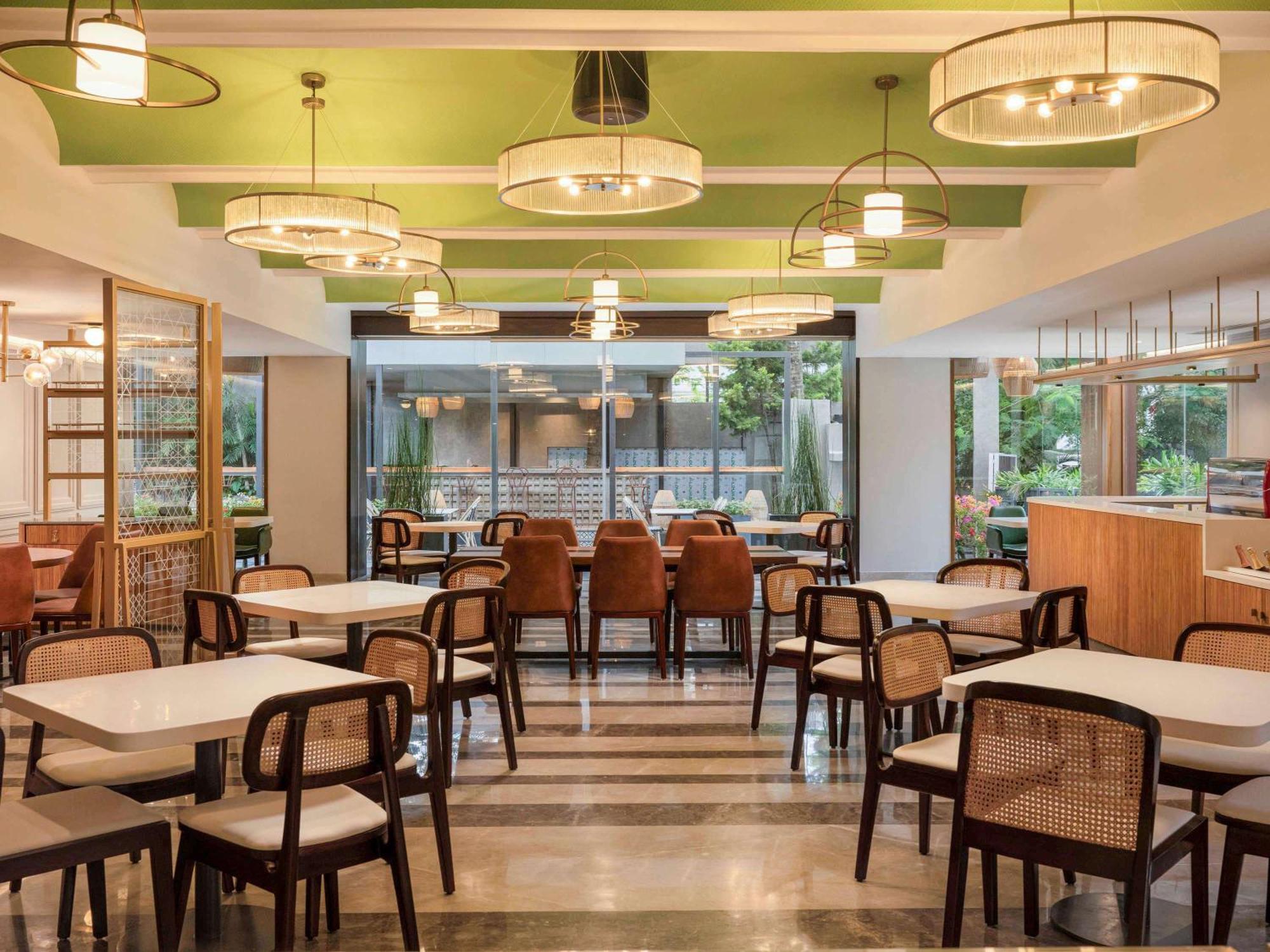 Grand Mercure Bangalore - An Accor Brand Bagian luar foto