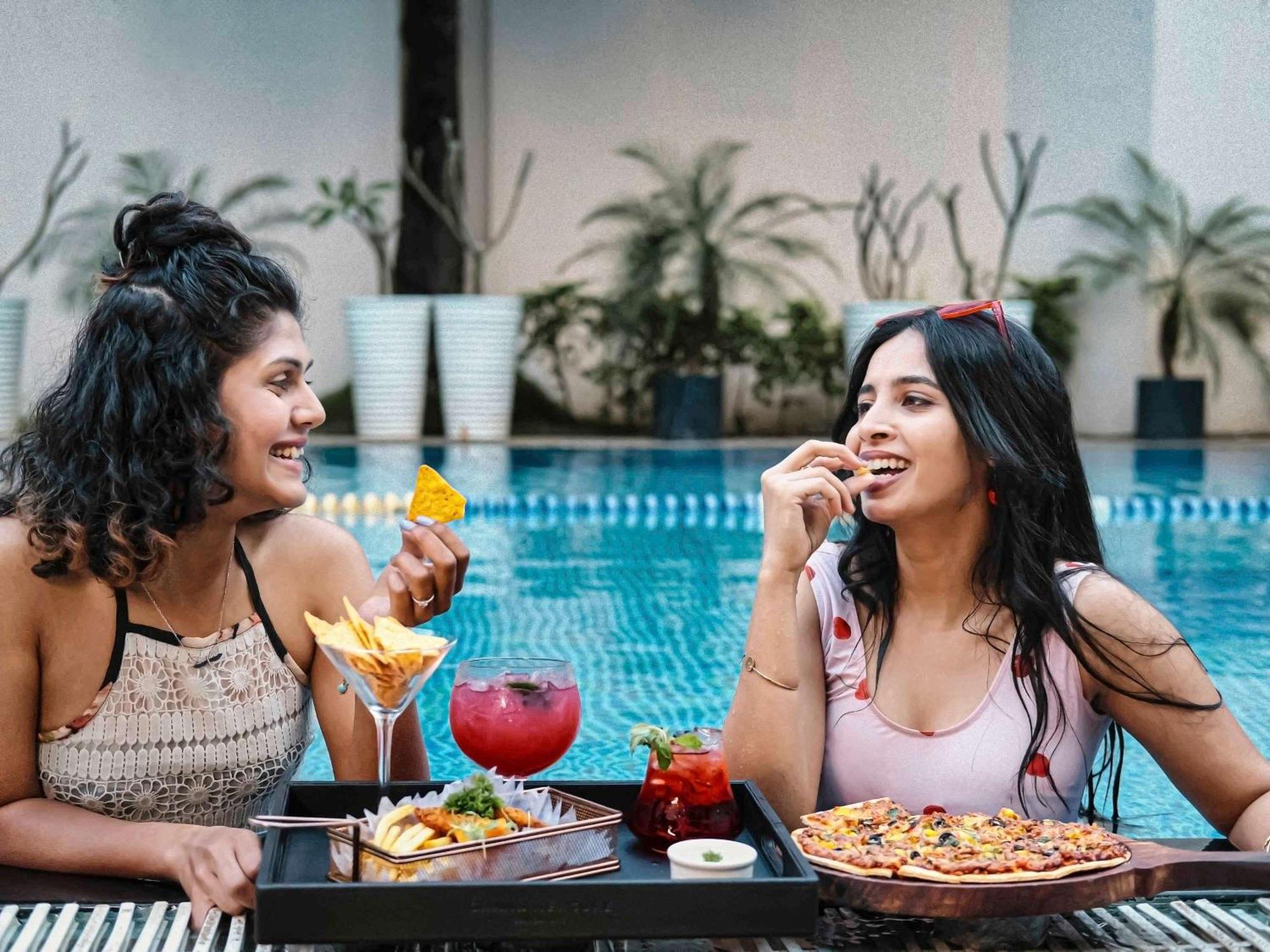 Grand Mercure Bangalore - An Accor Brand Bagian luar foto