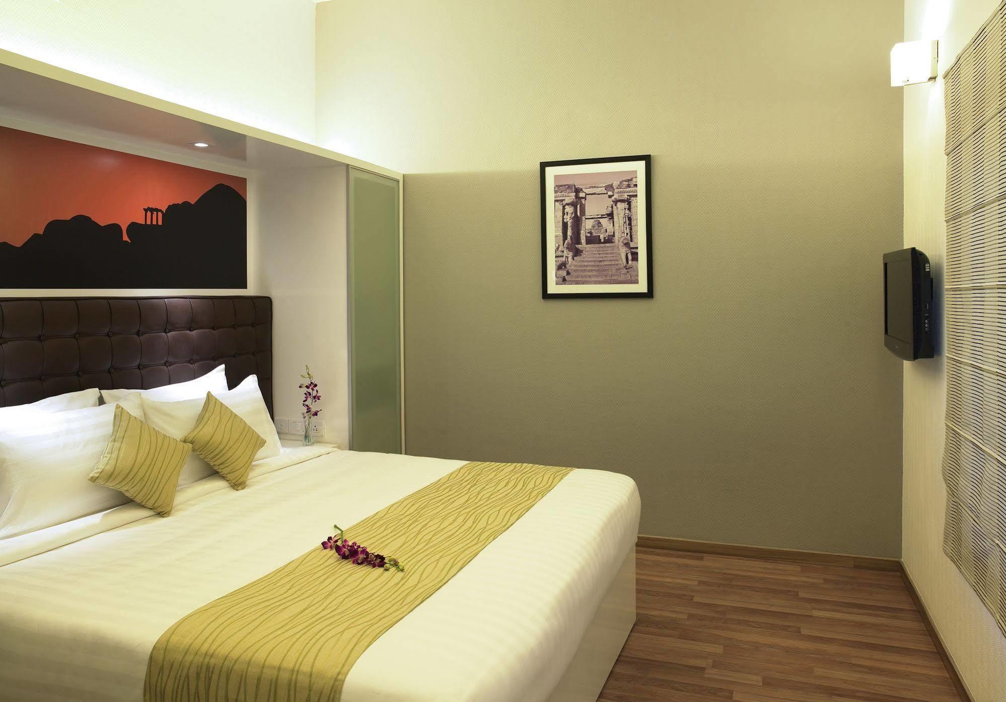 Grand Mercure Bangalore - An Accor Brand Ruang foto